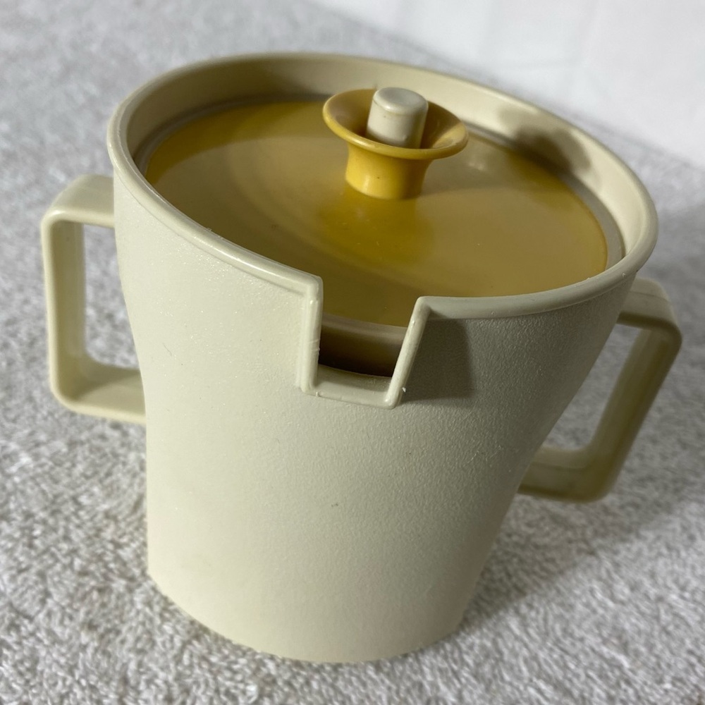 Vintage Tupperware Beige Creamer With Harvest Gold Lid